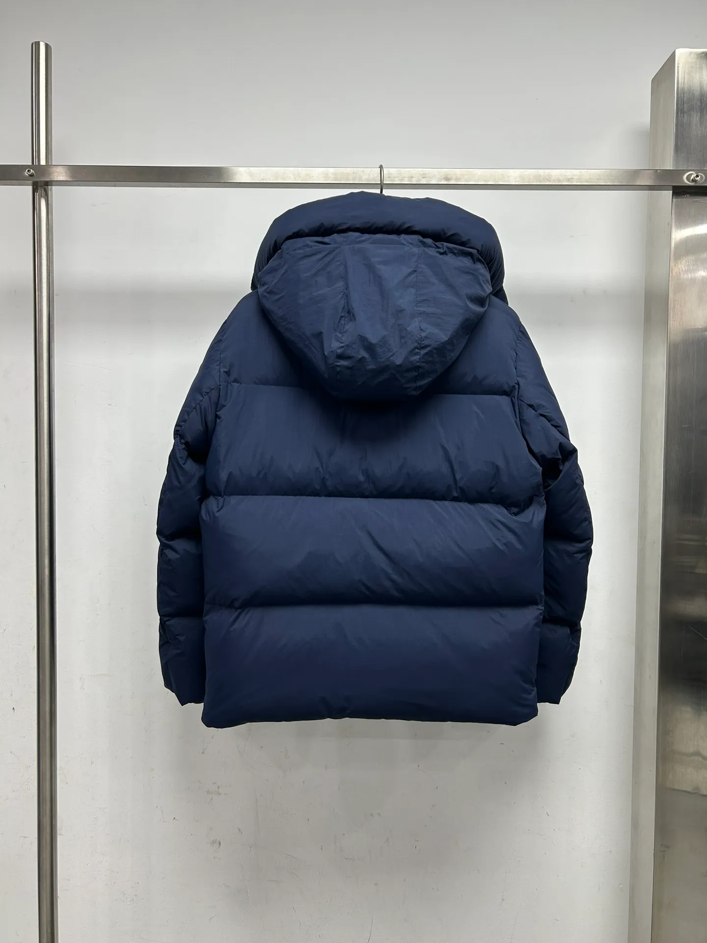 P980 Top Version 2282MB Crofton Puffer New Matte Men's Jacket Down Color: Dark Blue Black Label. Size: S M L XL XXL.